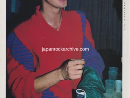 David Bowie 1980 01 Japanese music press cutting clipping - photo pinup   mini poster - smiling w  cigarette on Sale